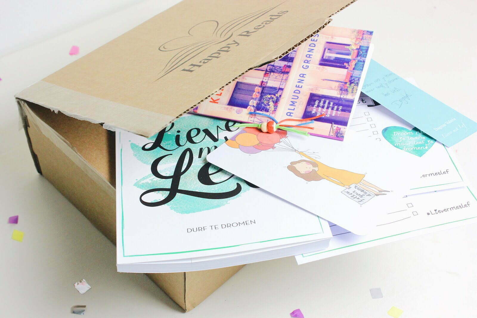 Unboxing boekenbox HappyReads!