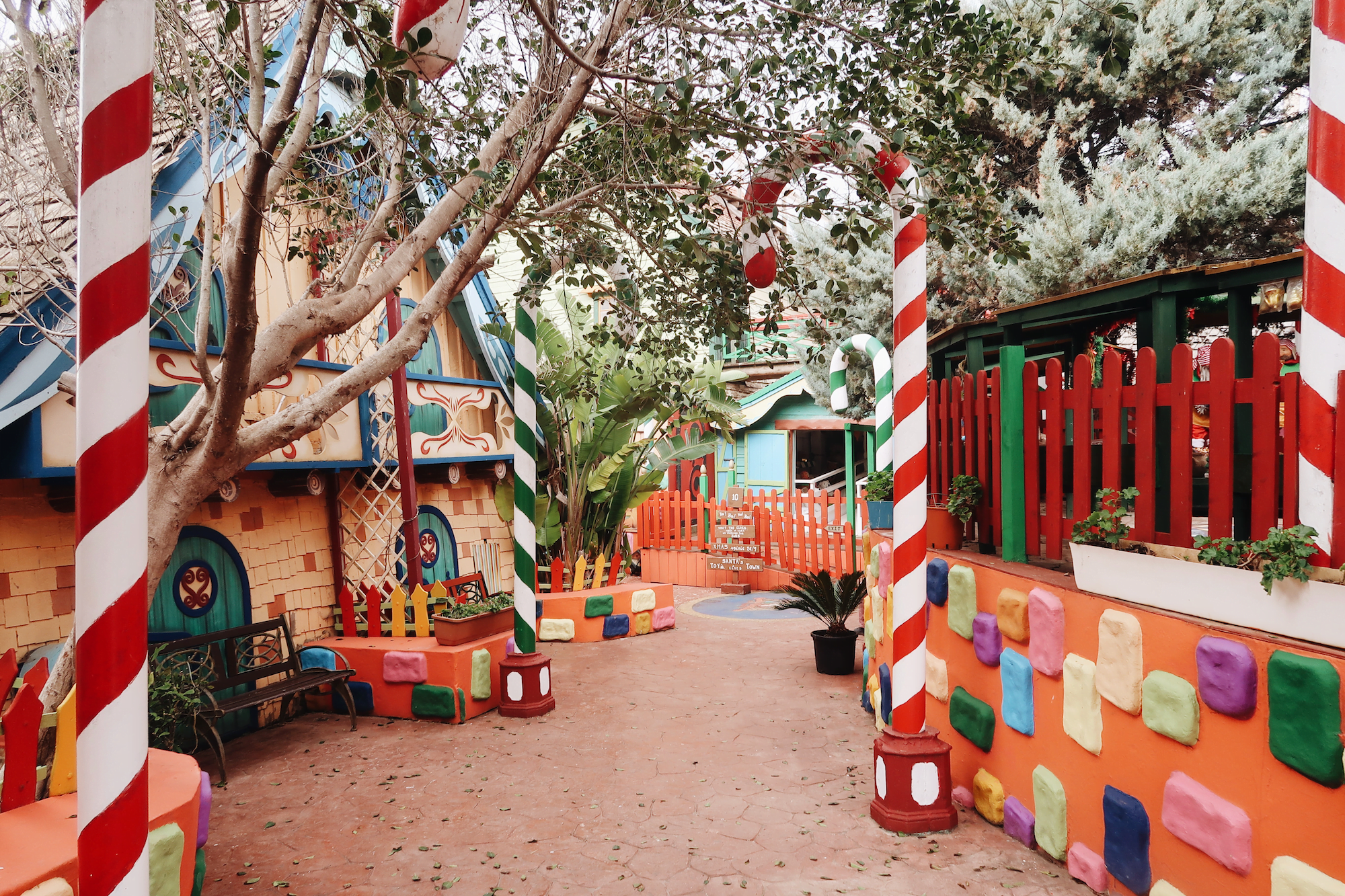 pop-eye-village-5